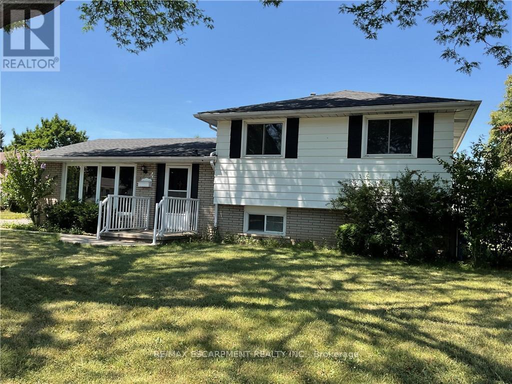 Photo 39 of 4 Purnell Drive, Hamilton ON