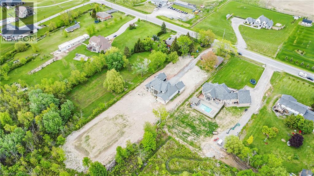 Photo 41 of 256 Mountain Road, Grimsby ON