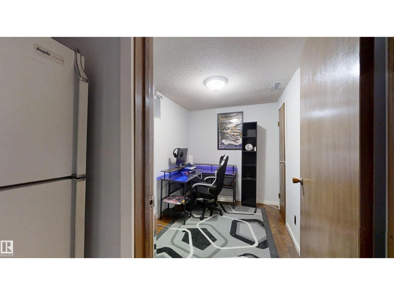 Photo 42 of 12203 149 Av Nw, Edmonton AB