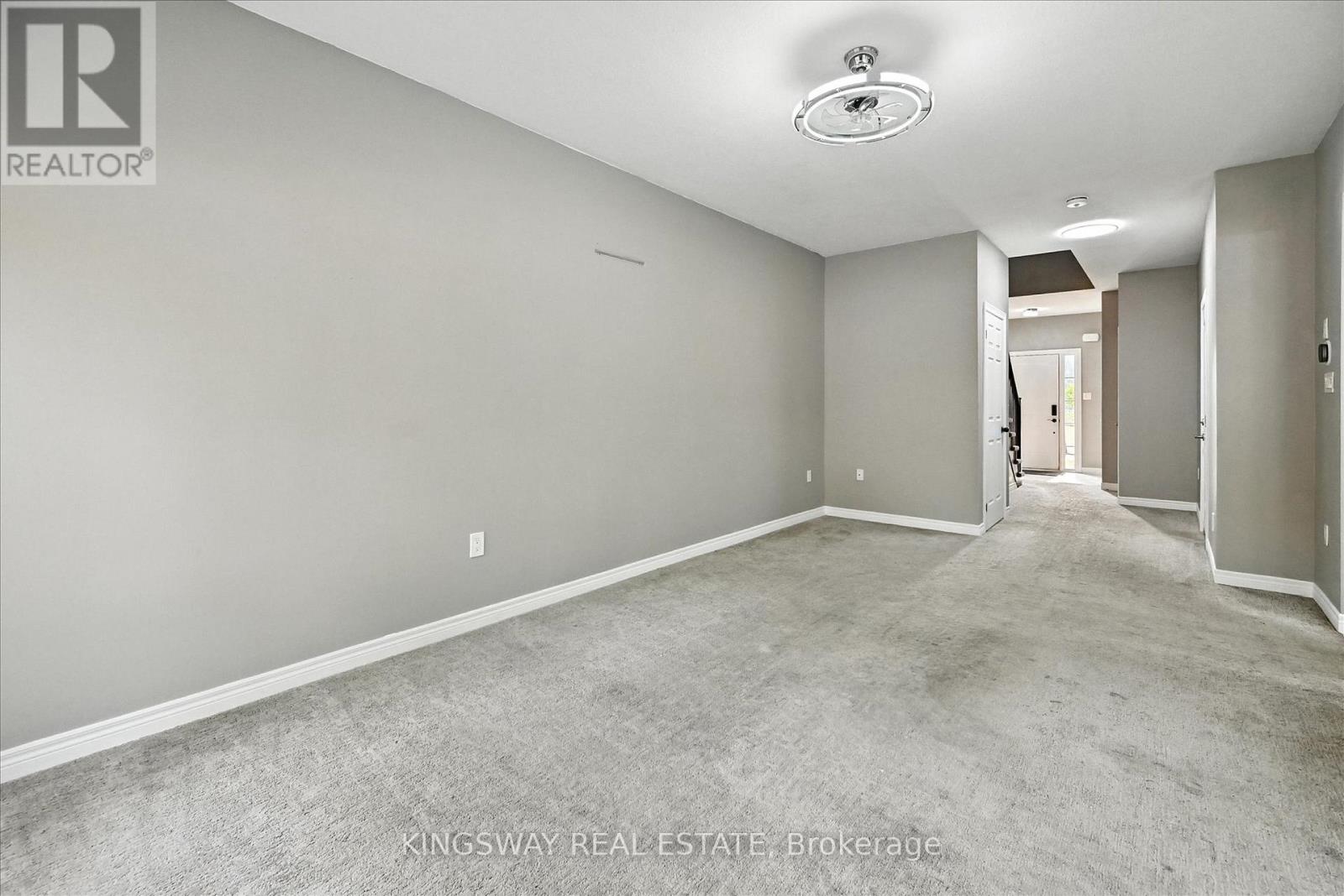 Photo 24 of 17 Dennis Drive, West Lincoln ON