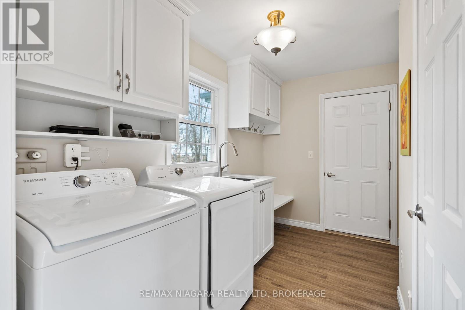Photo 23 of 12262 Lakeshore Road, Wainfleet ON