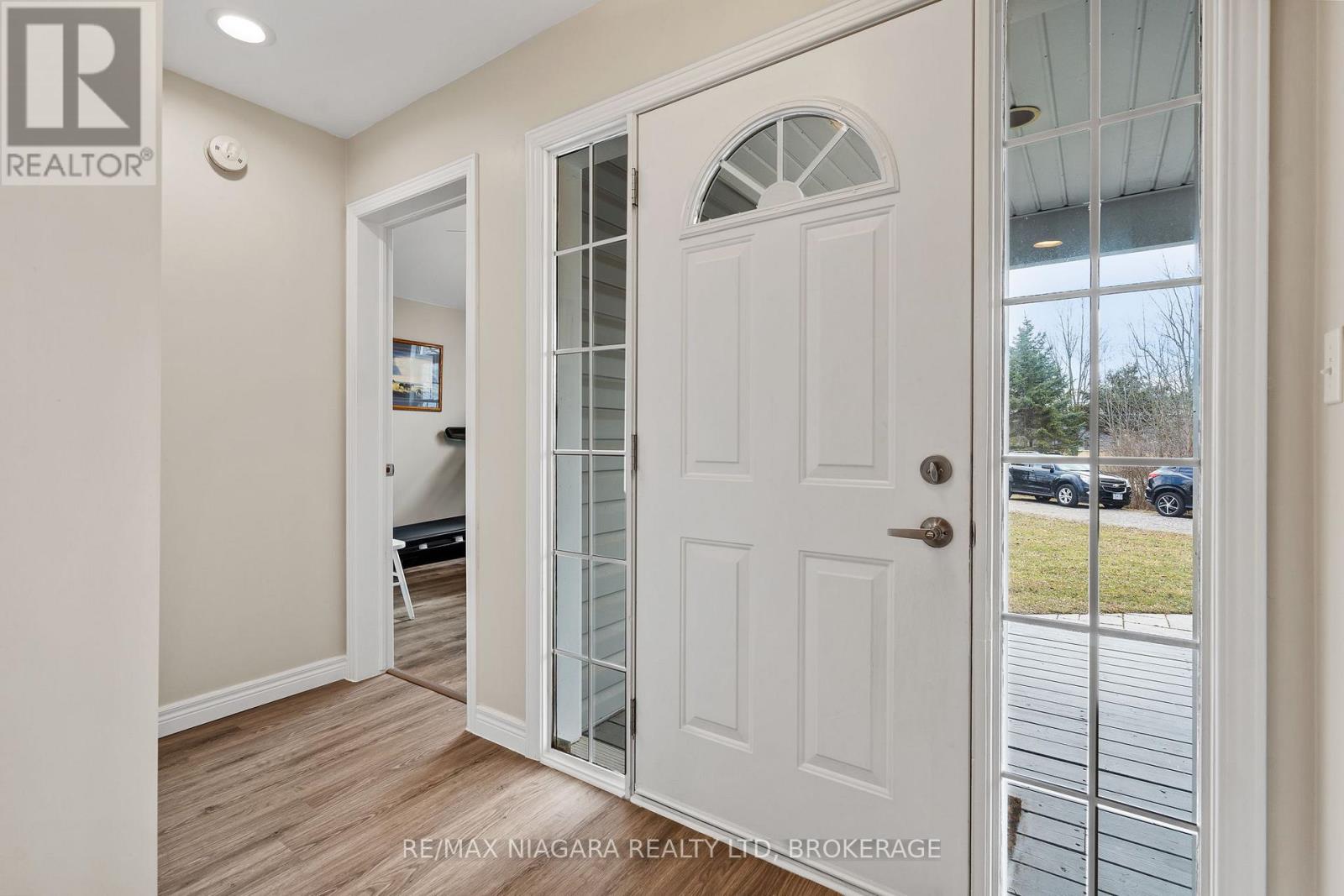 Photo 8 of 12262 Lakeshore Road, Wainfleet ON