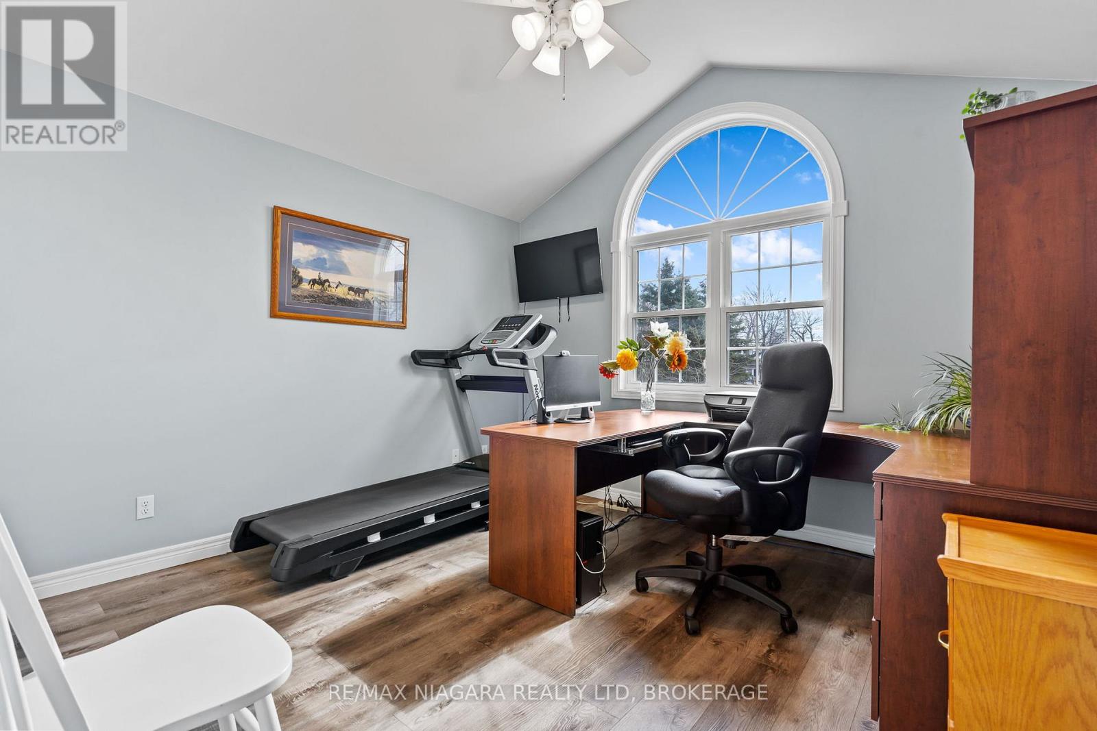 Photo 9 of 12262 Lakeshore Road, Wainfleet ON