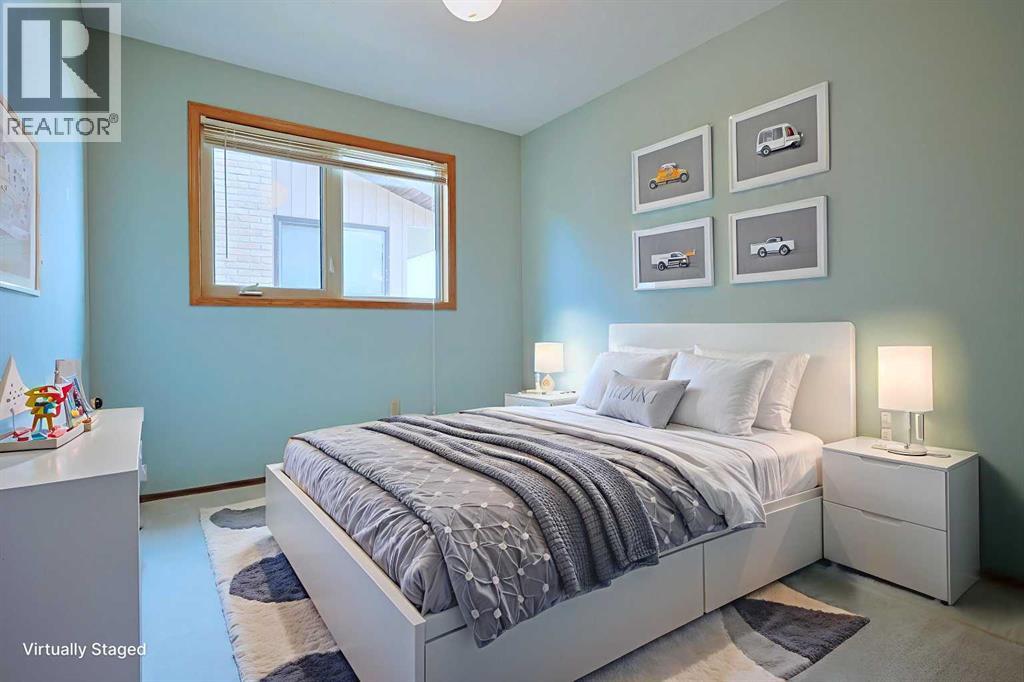 Single Family House for Sale in  Edgemont Drive NW Edgemont Calgary 