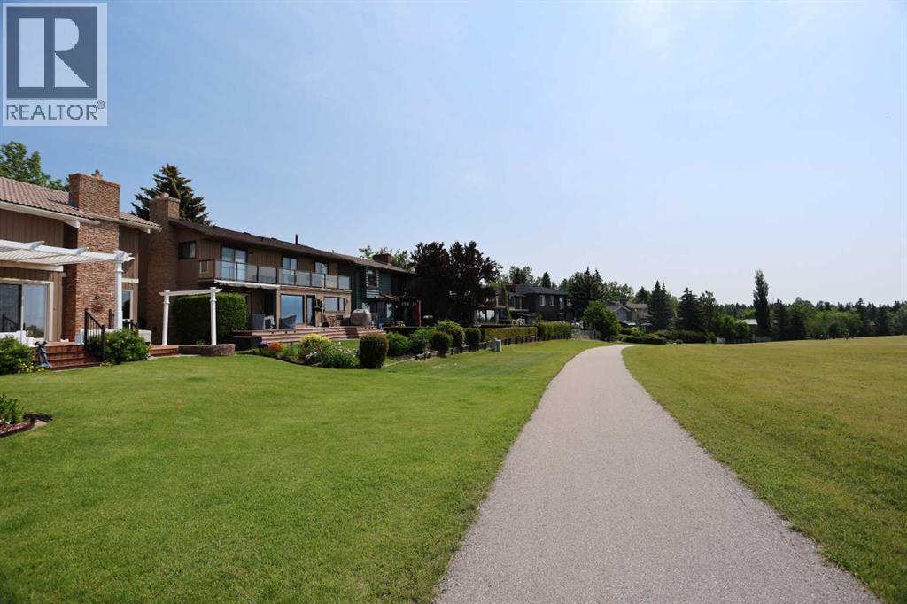 Single Family House for Sale in  Edgemont Drive NW Edgemont Calgary 