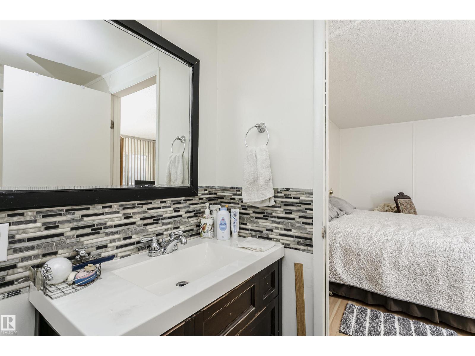 Photo 23 of 16 Willow Park Estates, Leduc AB