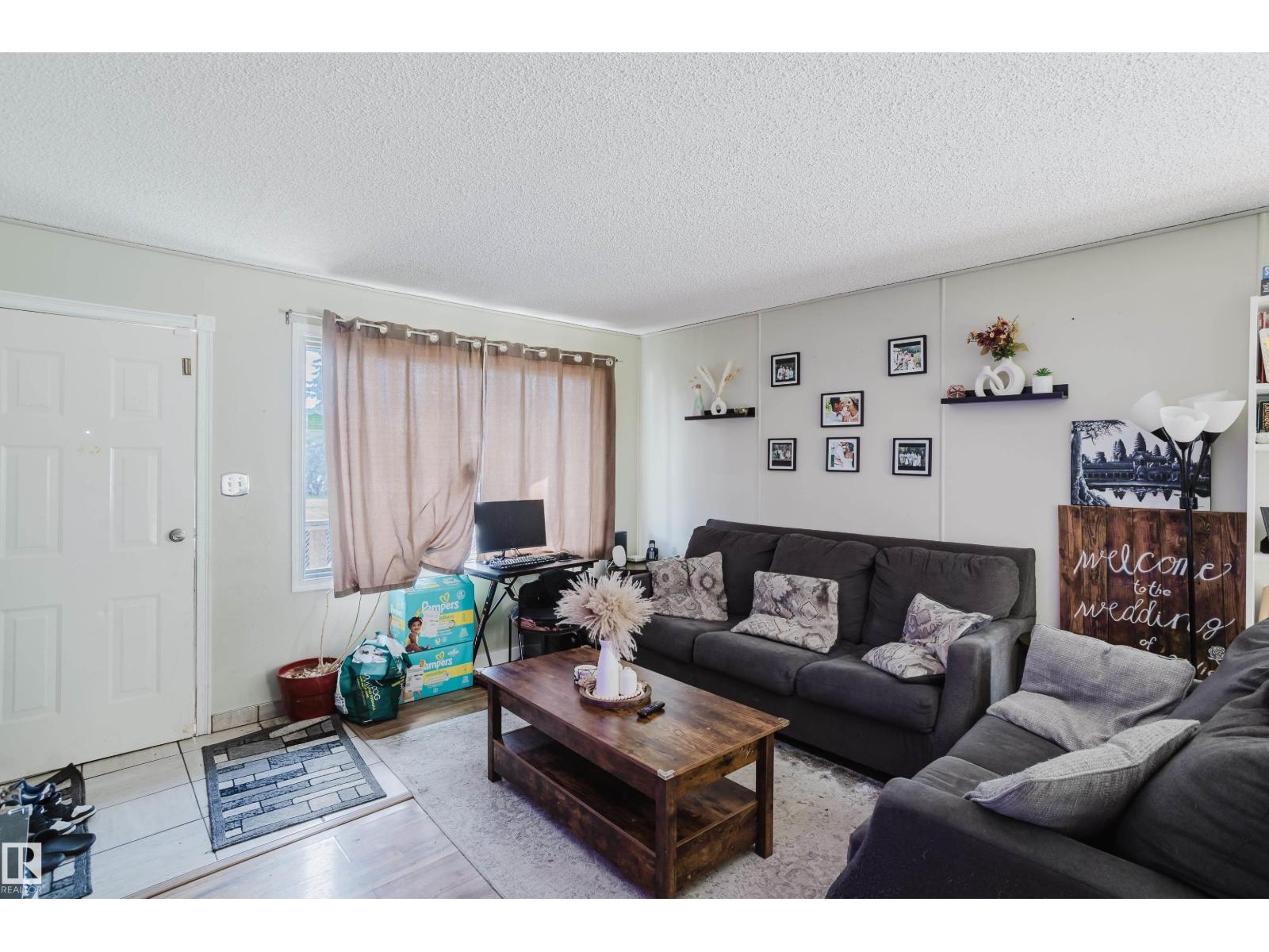 Photo 12 of 15630 105 Av Nw, Edmonton AB