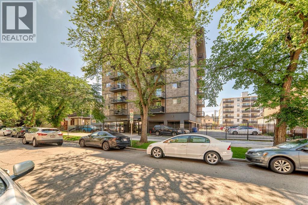 Single Family House for Sale in    Avenue SW Beltline Calgary 