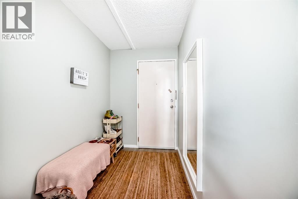 Single Family House for Sale in    Avenue SW Beltline Calgary 