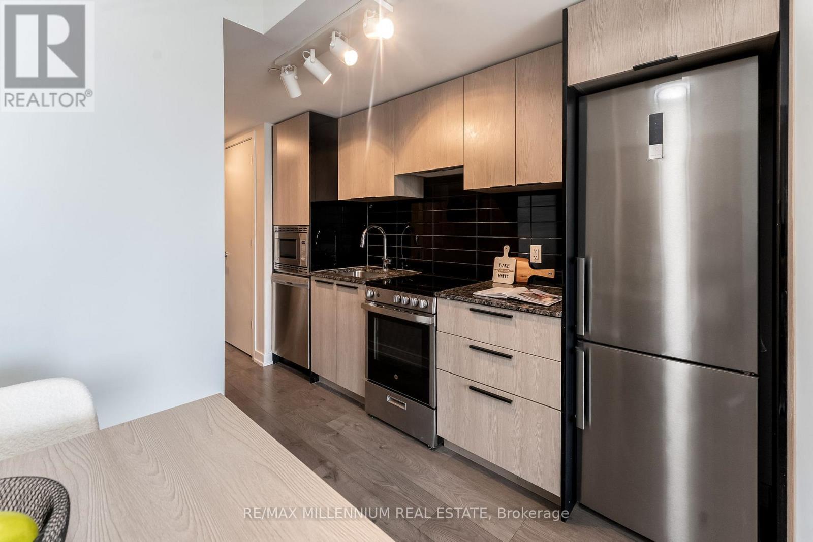 Photo 42 of 1308 18 Maitland Terrace, Toronto ON