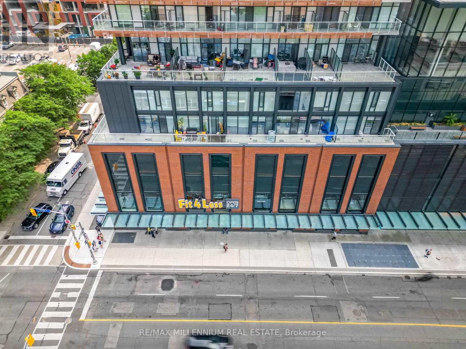Photo 17 of 1308 18 Maitland Terrace, Toronto ON