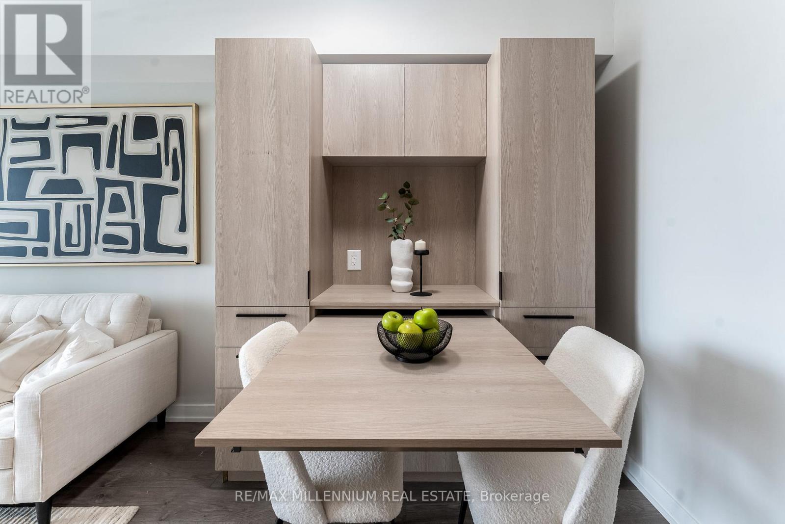 Photo 37 of 1308 18 Maitland Terrace, Toronto ON