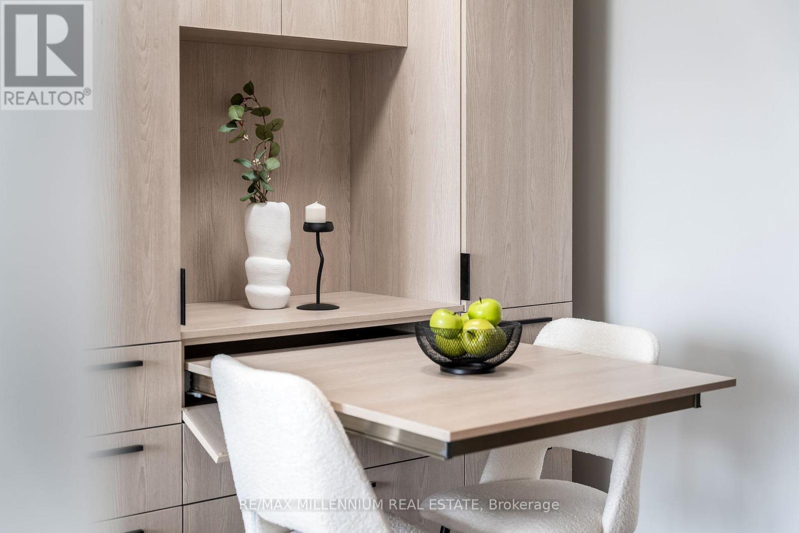Photo 41 of 1308 18 Maitland Terrace, Toronto ON