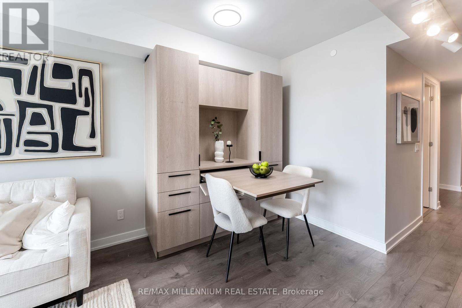 Photo 43 of 1308 18 Maitland Terrace, Toronto ON