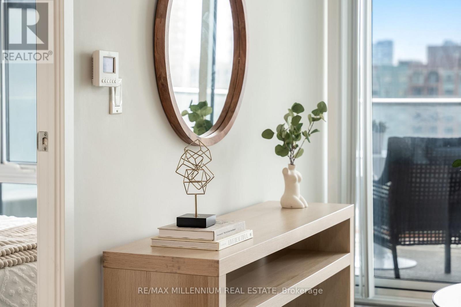 Photo 39 of 1308 18 Maitland Terrace, Toronto ON