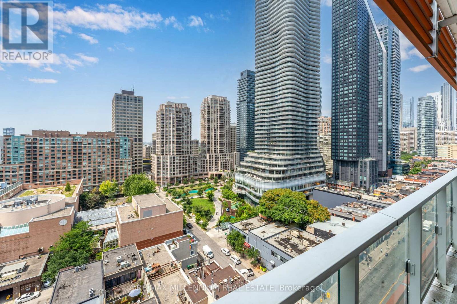 Photo 13 of 1308 18 Maitland Terrace, Toronto ON