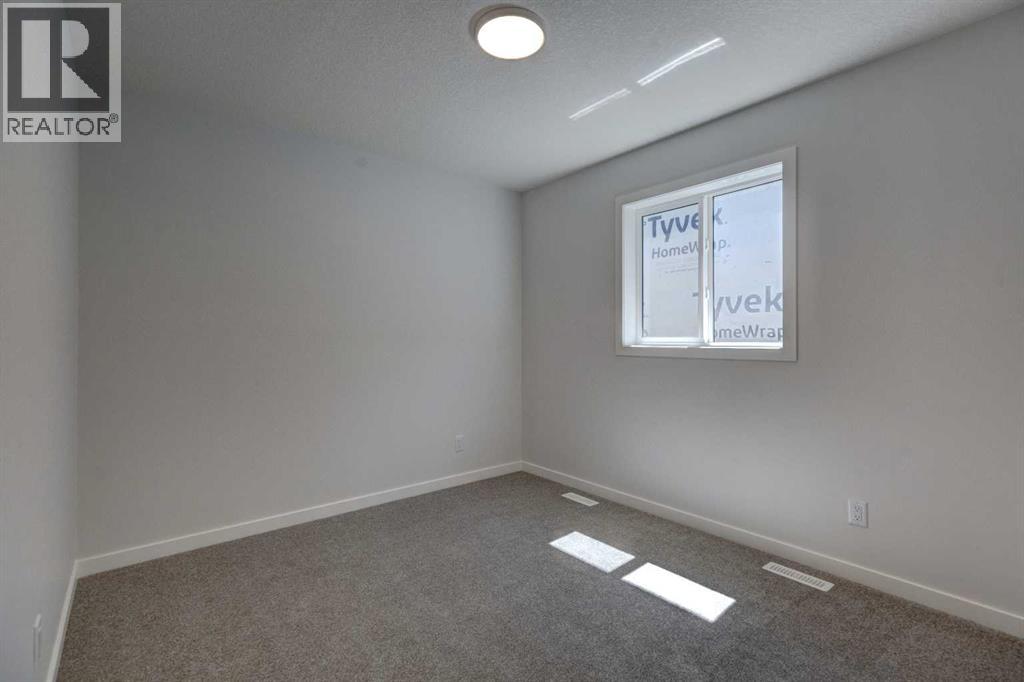 Single Family House for Sale in  Creekstone Circle SW Pine Creek Calgary 