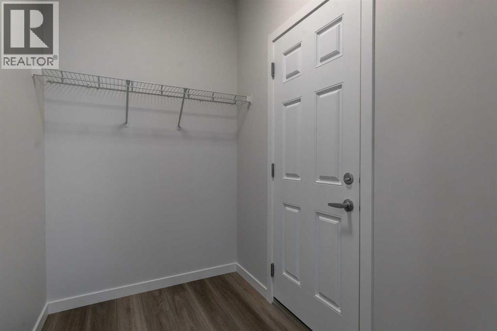 Single Family House for Sale in  Creekstone Circle SW Pine Creek Calgary 