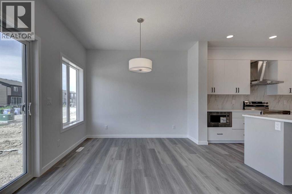 Single Family House for Sale in  Creekstone Circle SW Pine Creek Calgary 