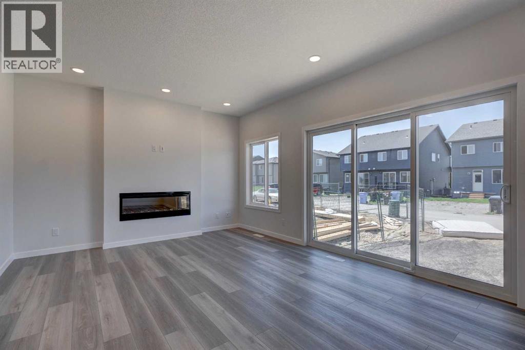 Single Family House for Sale in  Creekstone Circle SW Pine Creek Calgary 