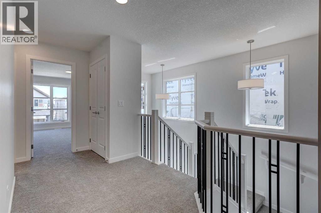 Single Family House for Sale in  Creekstone Circle SW Pine Creek Calgary 