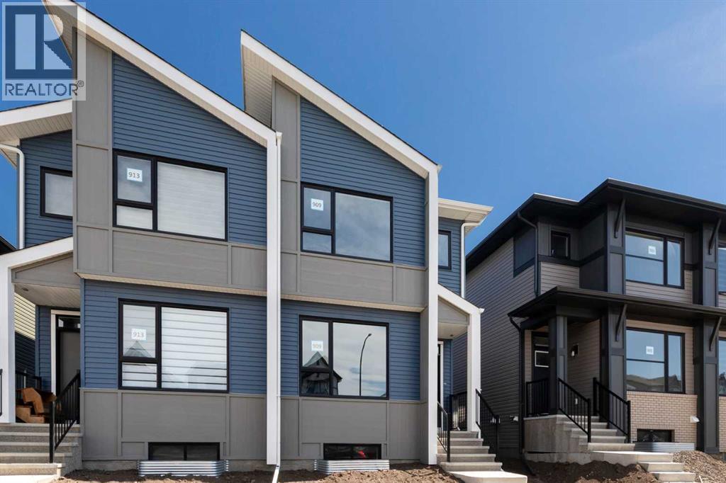 Photo 31 of 909 Livingston View Ne, Calgary AB