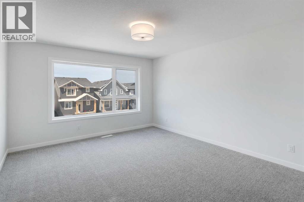 Photo 15 of 909 Livingston View Ne, Calgary AB
