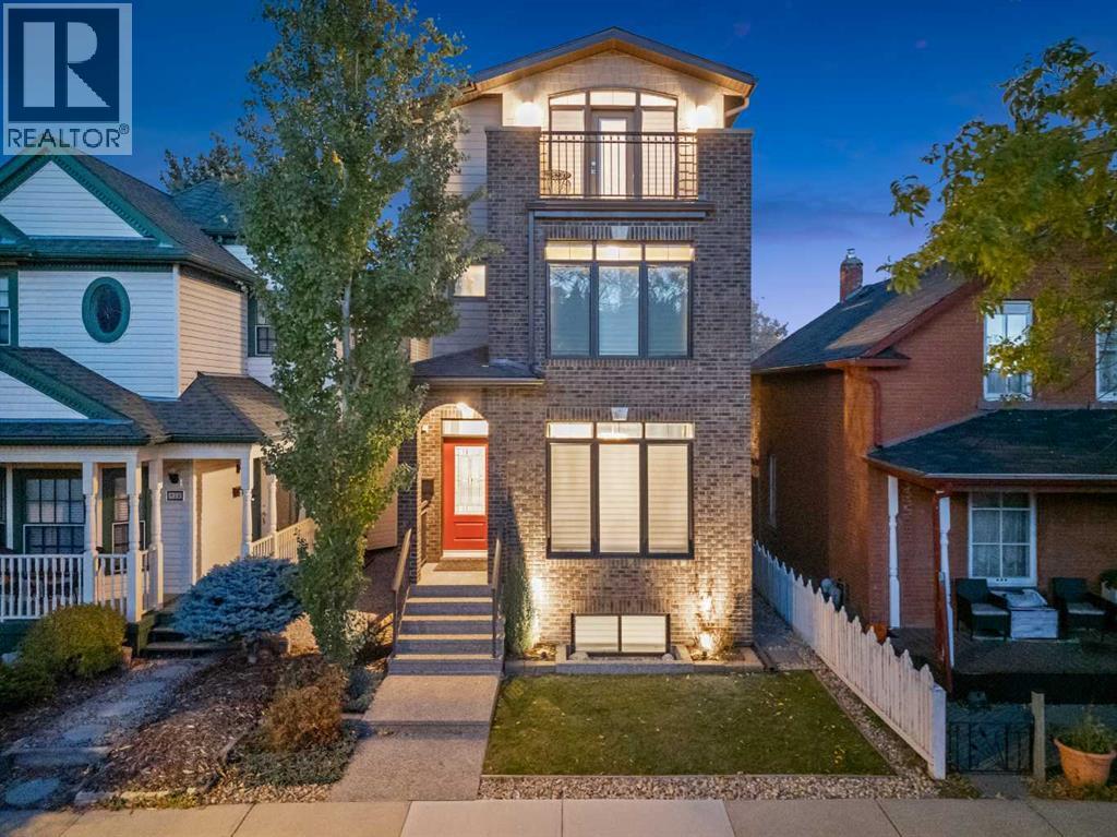 922 5 Street NW, Calgary, Alberta