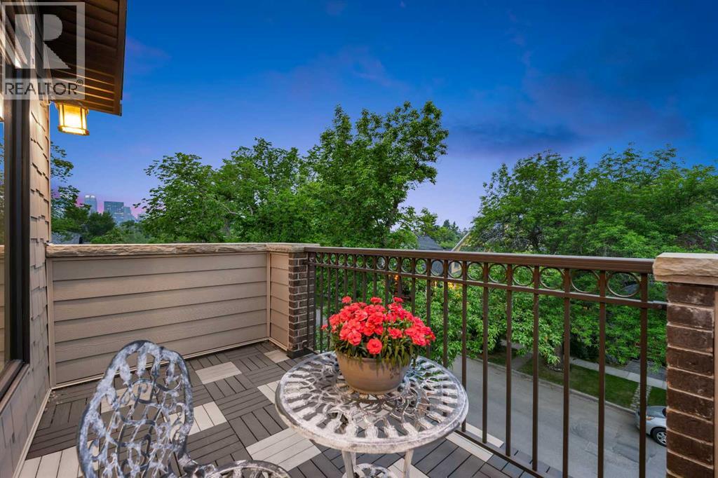 Single Family House for Sale in   Street NW Sunnyside Calgary 