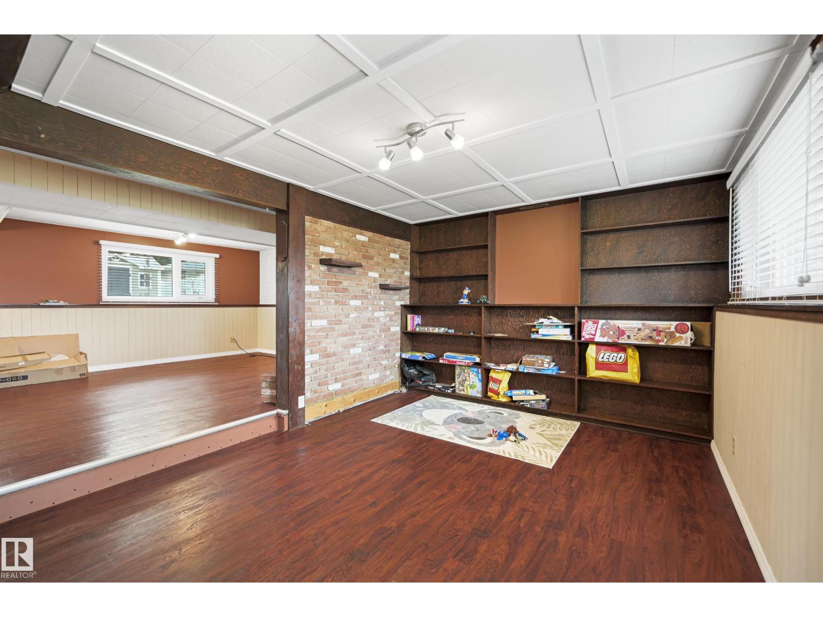 Photo 19 of 7208 139 Av Nw, Edmonton AB