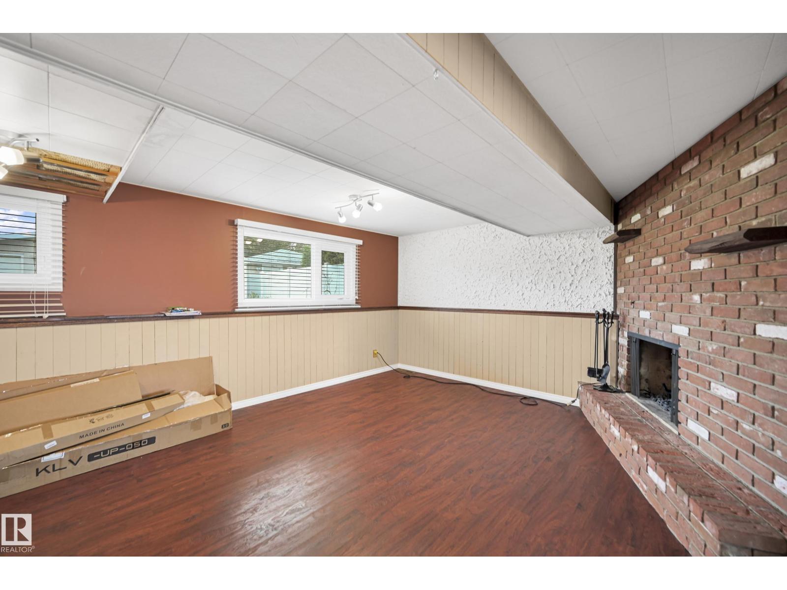 Photo 16 of 7208 139 Av Nw, Edmonton AB