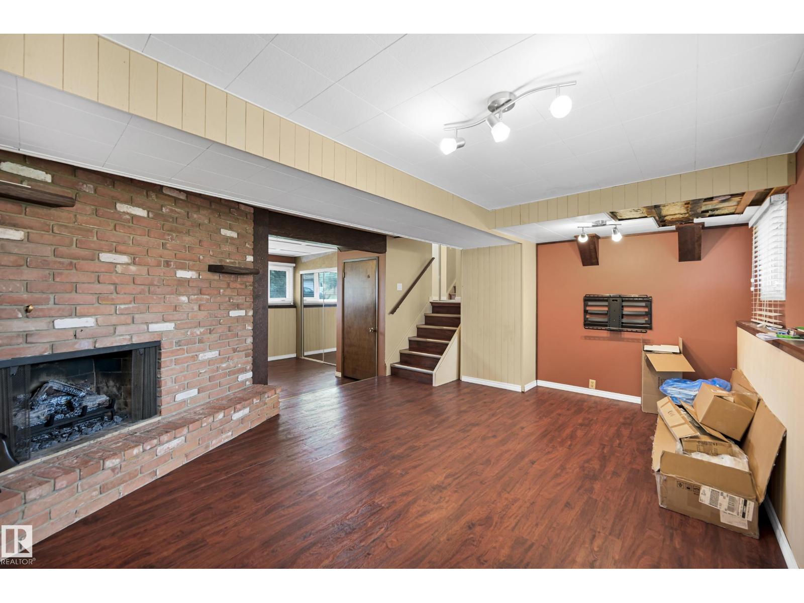 Photo 17 of 7208 139 Av Nw, Edmonton AB