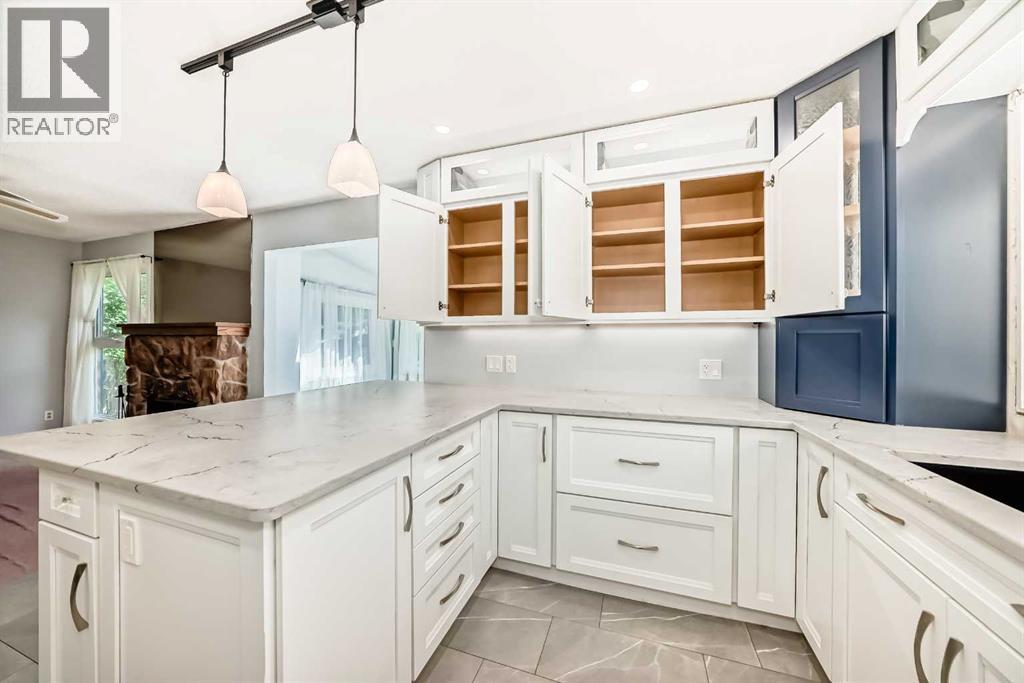 Single Family House for Sale in  Ranchview Drive NW Ranchlands Calgary 