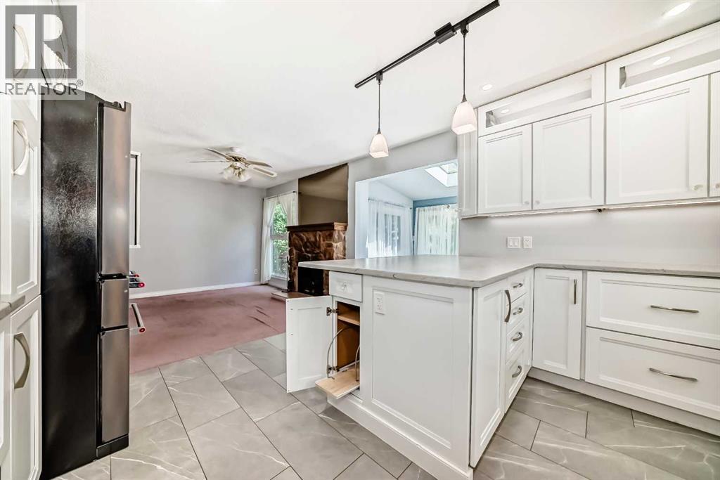 Single Family House for Sale in  Ranchview Drive NW Ranchlands Calgary 