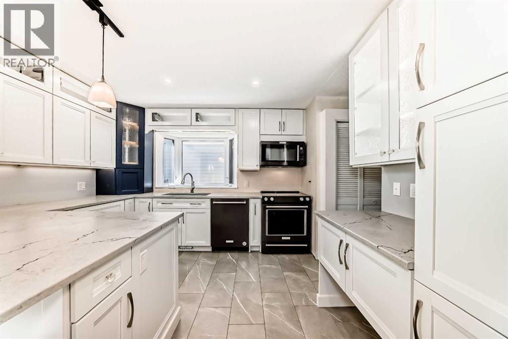 Single Family House for Sale in  Ranchview Drive NW Ranchlands Calgary 