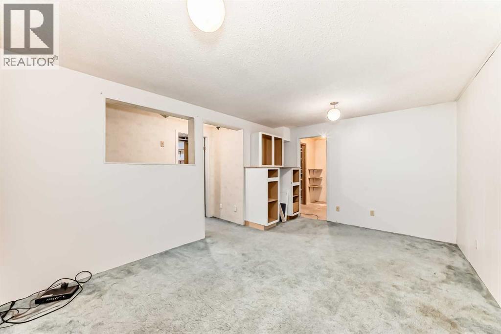 Single Family House for Sale in  Ranchview Drive NW Ranchlands Calgary 