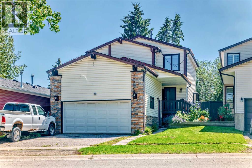Single Family House for Sale in  Ranchview Drive NW Ranchlands Calgary 
