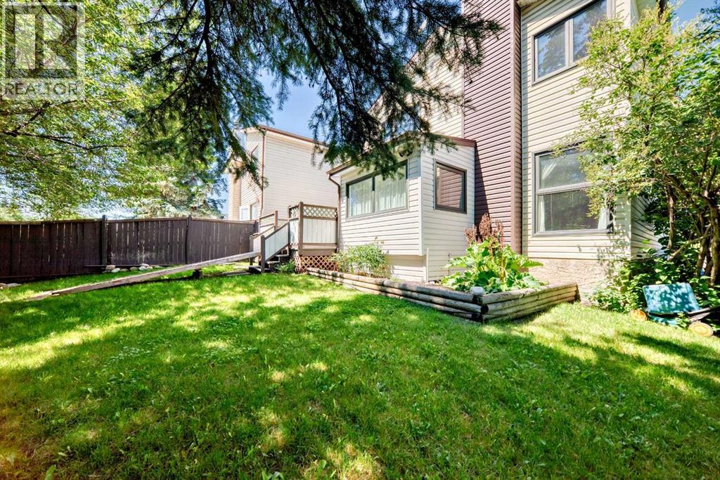 Single Family House for Sale in  Ranchview Drive NW Ranchlands Calgary 
