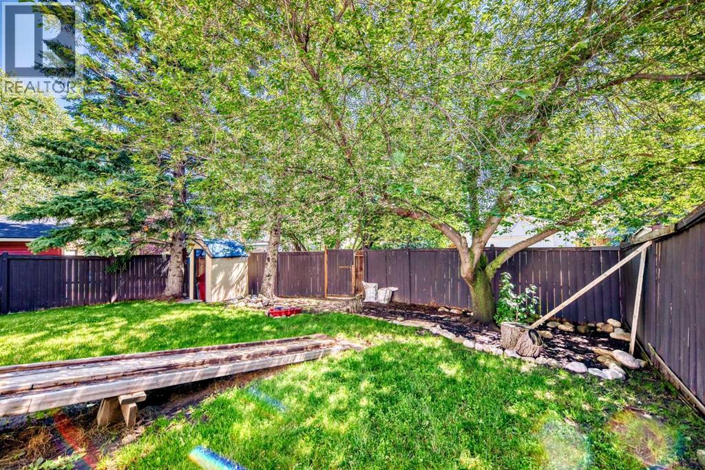 Single Family House for Sale in  Ranchview Drive NW Ranchlands Calgary 