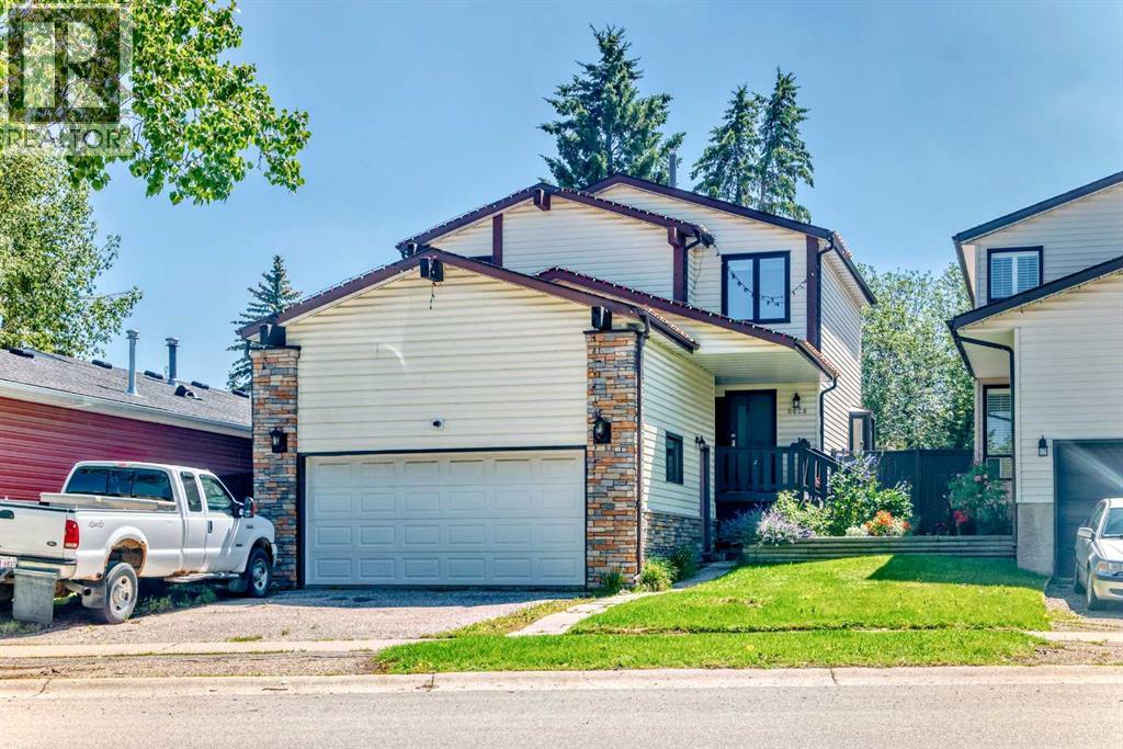 Single Family House for Sale in  Ranchview Drive NW Ranchlands Calgary 