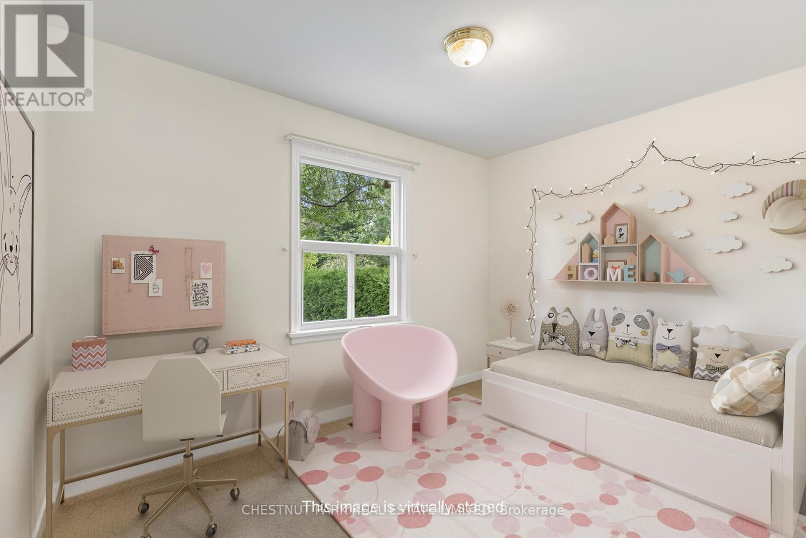 Photo 12 of 16 Everingham Court, Toronto ON