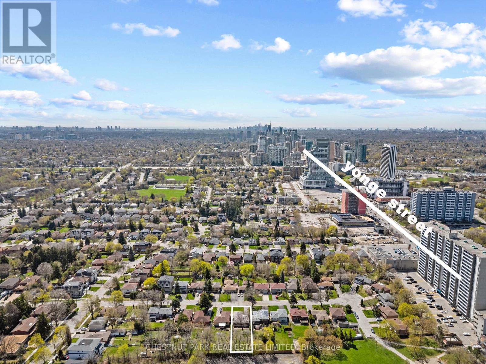 Photo 1 of 16 Everingham Court, Toronto ON