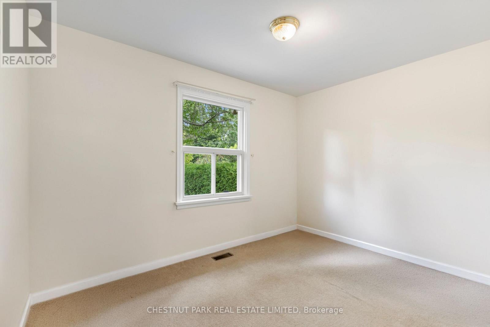 Photo 14 of 16 Everingham Court, Toronto ON