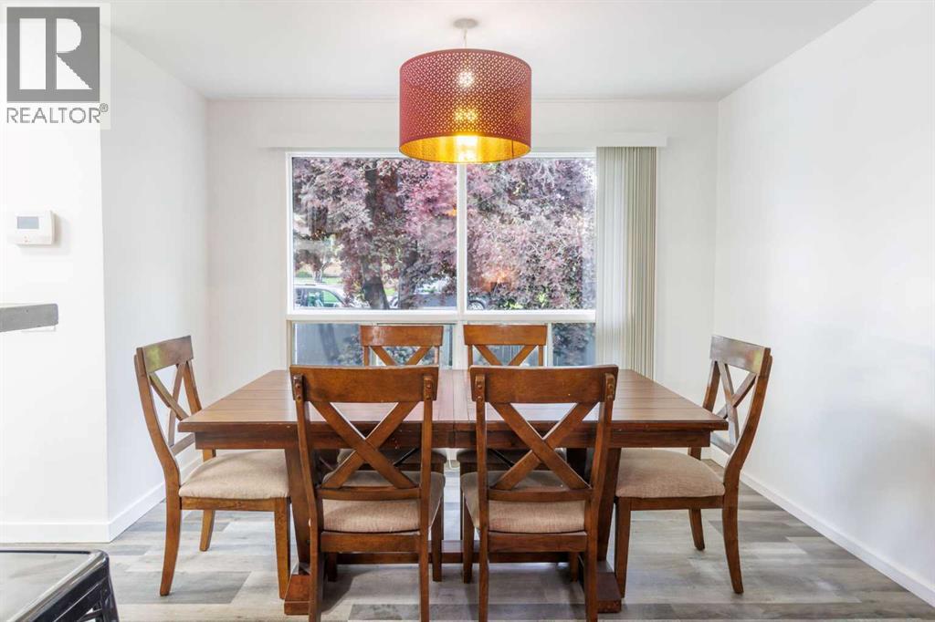 Single Family House 4 Level for Sale in  Erin Woods Drive SE Erin Woods Calgary 