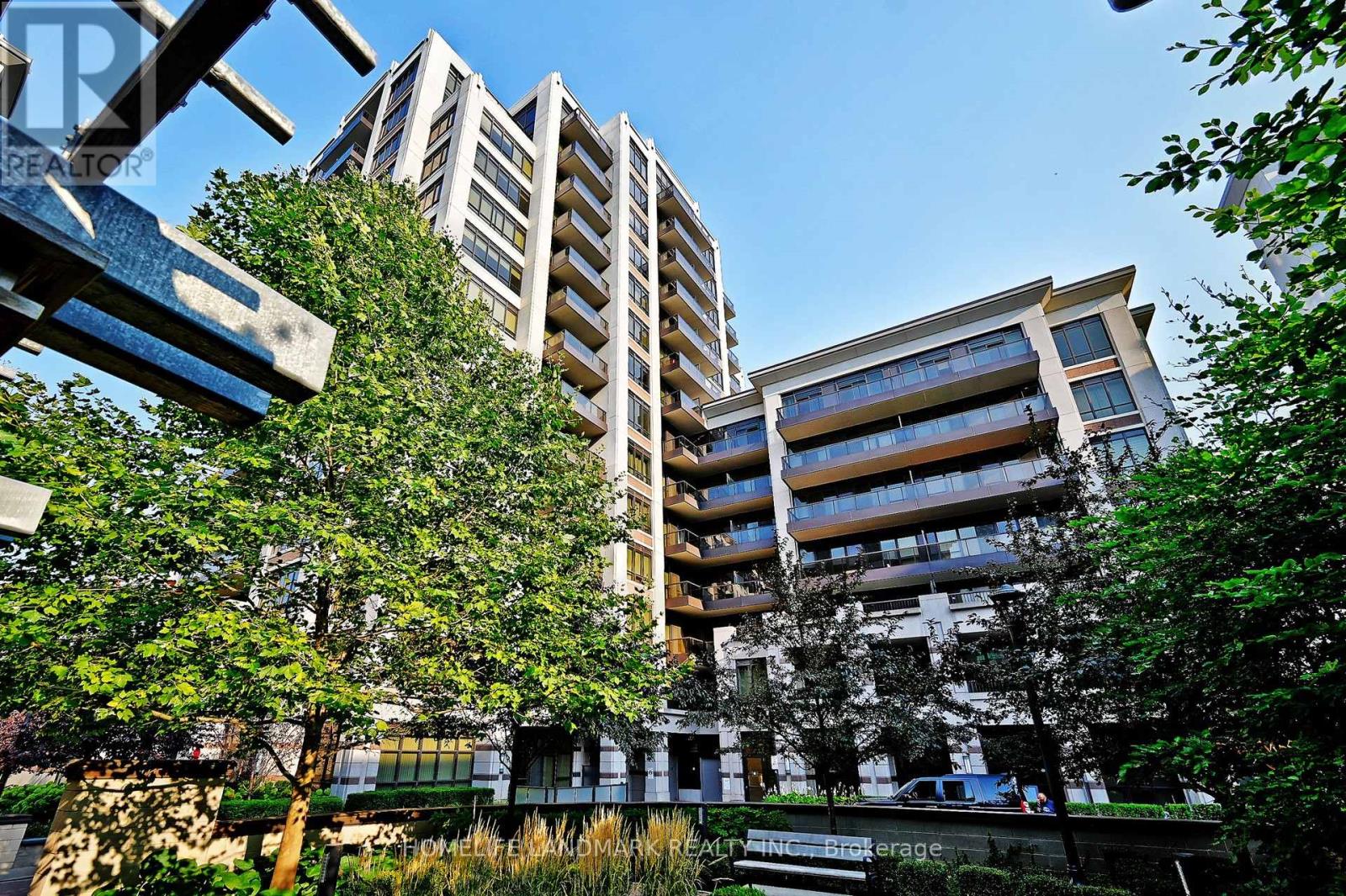Photo 1 of 615 38 Cedarland Drive, Markham ON