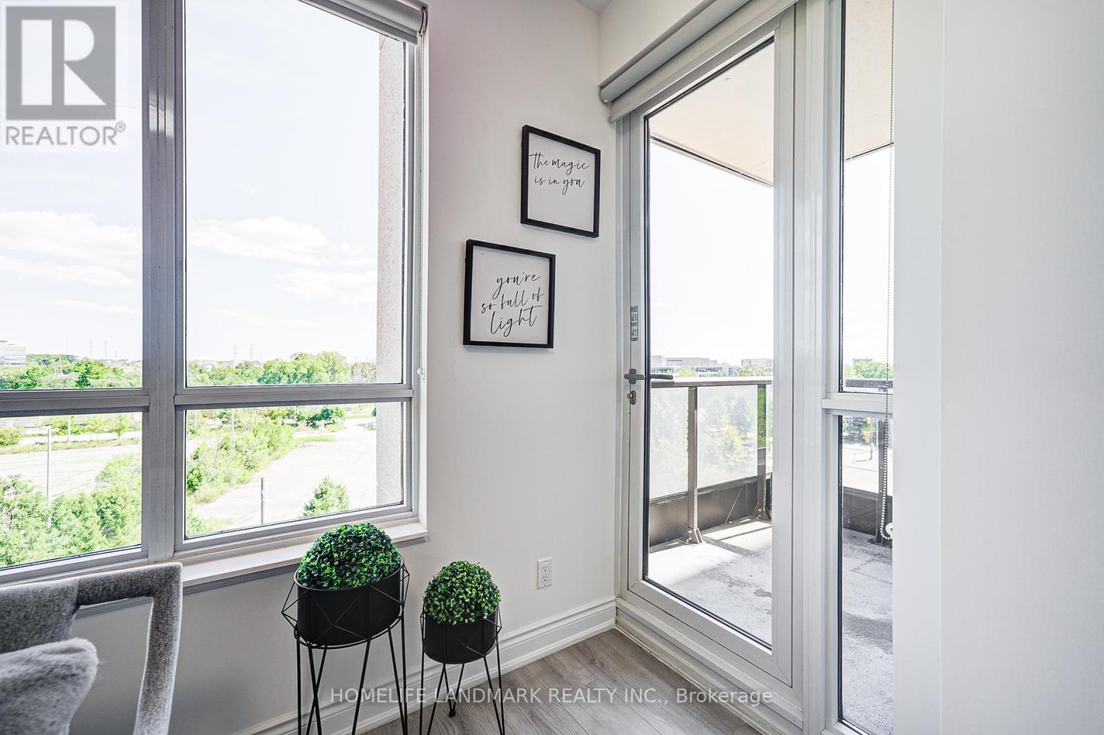 Photo 30 of 615 38 Cedarland Drive, Markham ON