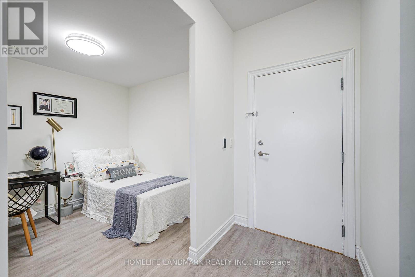 Photo 6 of 615 38 Cedarland Drive, Markham ON