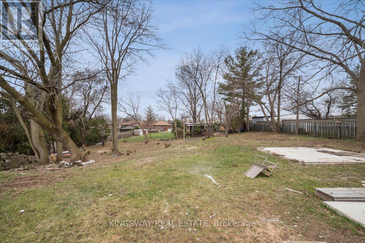 Photo 15 of Upper 1144 Fisher Avenue, Burlington ON