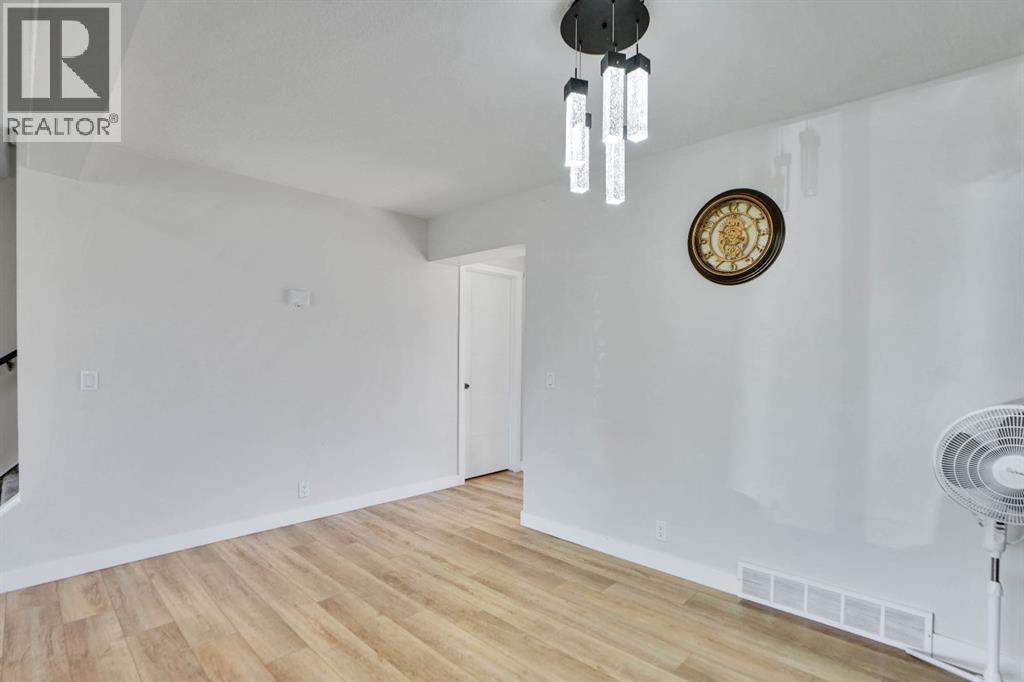 Single Family House for Sale in  Falton Drive NE Falconridge Calgary 