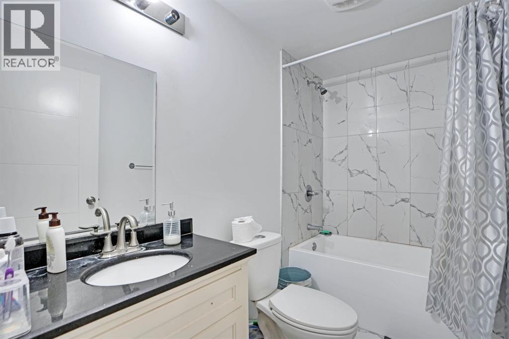 Single Family House for Sale in  Falton Drive NE Falconridge Calgary 